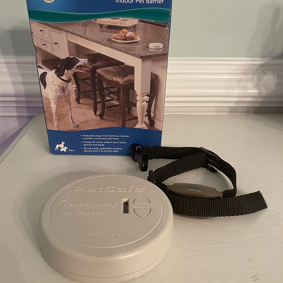 PetSafe Indoor Pet Barrier - White - Picture 1 of 3